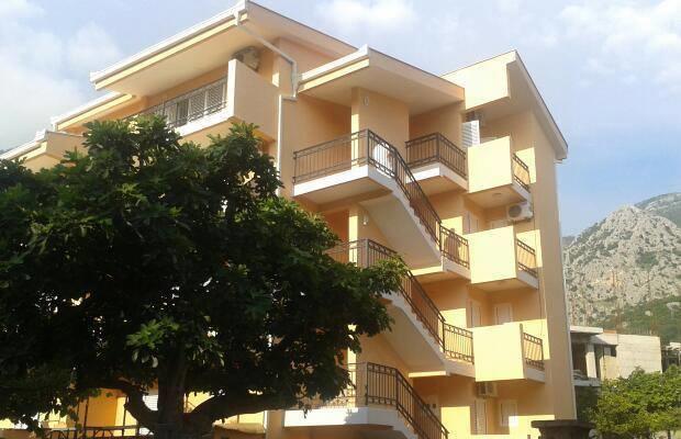 Apartments Percobic Sutomore Exterior photo
